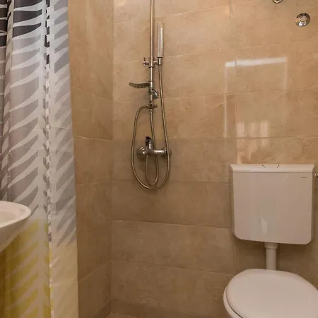 Bradas- Twin With Shared Bathroom No4 Daire Dubrovnik